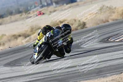 media/Dec-04-2025-Racers Edge (Thu) [[5ebc9f124d]]/2-A Group/2-Session 2 (Turn 4)/